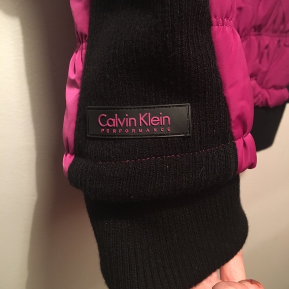 Calvin Klein Performance puffer zip-up vest jacket - Picture 7 of 8